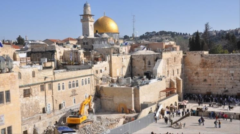 القدس: 19 شهيدا وألفي مصاب و300 عملية هدم في 2022